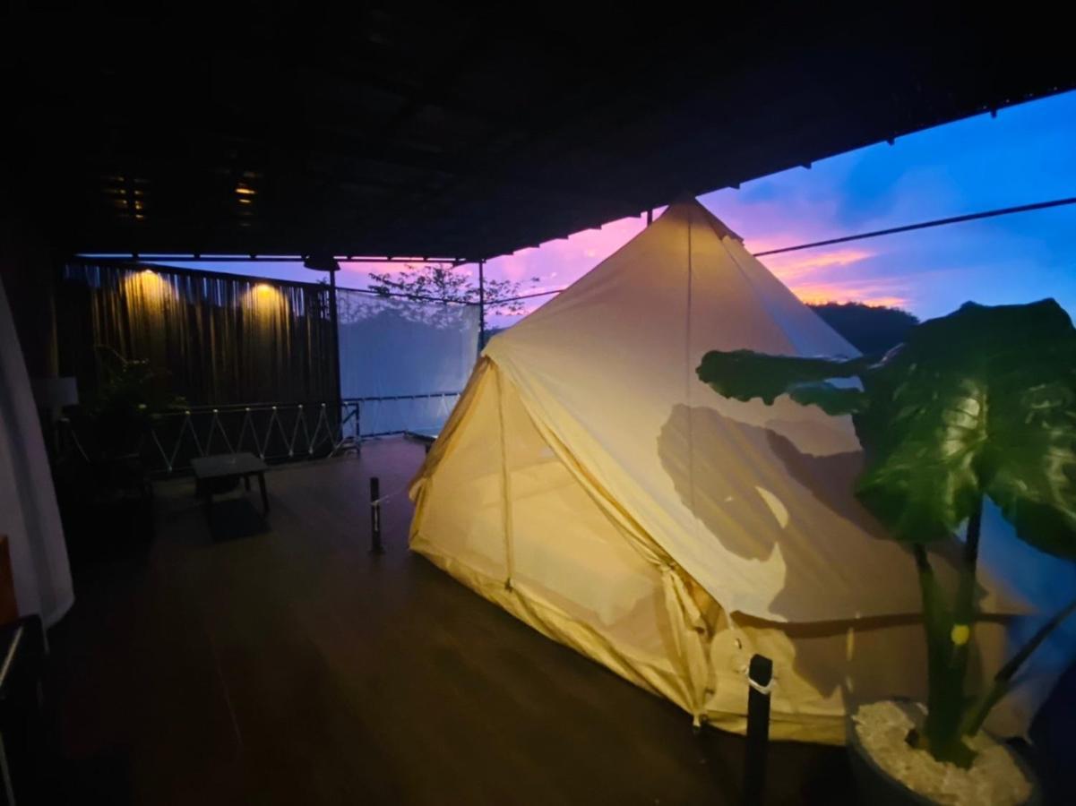 Tanoshi Glamping In Khao Sok Hotel Khao Sok National Park Eksteriør billede