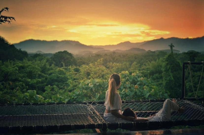 Tanoshi Glamping In Khao Sok Hotel Khao Sok National Park Eksteriør billede
